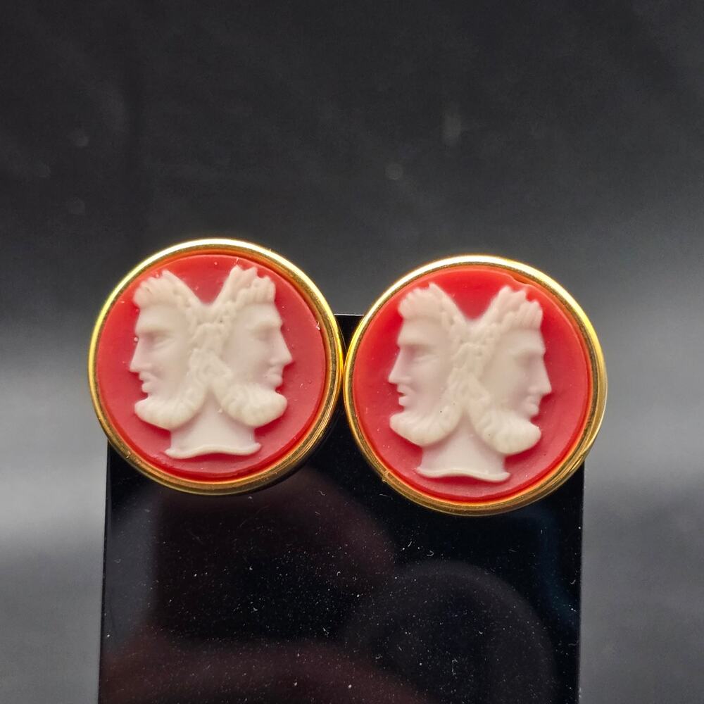 Orange Janus Cameo Cufflinks Greek Roman Gold Gold Tone Vintage NOS